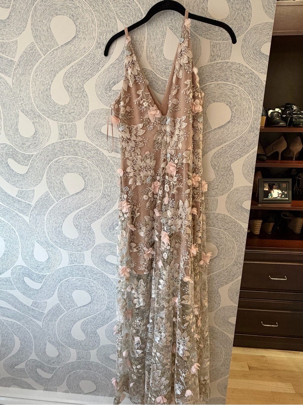Dress the Population floral long dress - worn once! - Picture 2 of 4